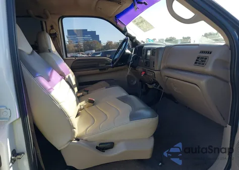 2000 Ford F-350 Lariat/Xl/Xlt from USA, damaged, VIN 1FTSW30S2YEA50567